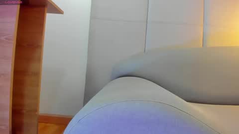           online show from 18, 1, 2025