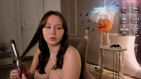 Alisia online show from 24, 10, 2025