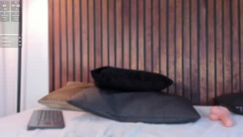 Snapshot of alison222_ chatting on 9, 1, 2025 A L I S O N  online show from 9, 1, 2025