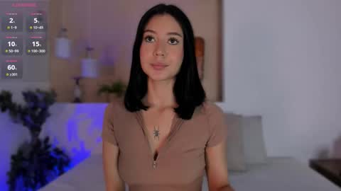 Snapshot of alison222_ chatting on 27, 10, 2025 A L I S O N online show from 27, 10, 2025