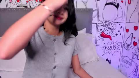 Snapshot of alison_ferrera chatting on 8, 1, 2026 Ali online show from 8, 1, 2026