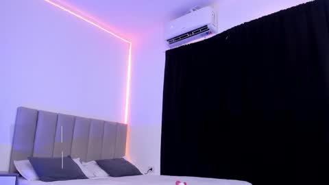 Alison  online show from 30, 12, 2024