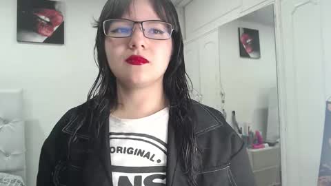 alissa_morrison online show from 18, 4, 2026