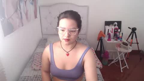 Snapshot of alissa_morrison chatting on 13, 7, 2026 alissa_morrison online show from 13, 7, 2026
