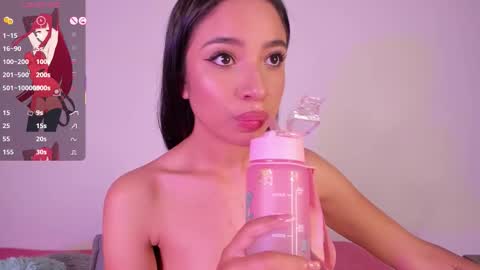 Mara  Isabel online show from 20, 10, 2025