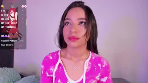 Mara  Isabel online show from 6, 11, 2025