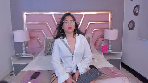 alissbluumm online show from 24, 6, 2026