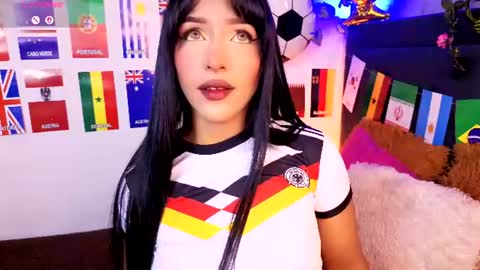 Snapshot of alisse_xx chatting on 16, 6, 2026 alisse_xx online show from 16, 6, 2026
