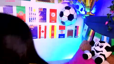Snapshot of alisse_xx chatting on 24, 6, 2026 alisse_xx online show from 24, 6, 2026