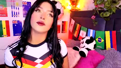 Snapshot of alisse_xx chatting on 29, 6, 2026 alisse_xx online show from 29, 6, 2026