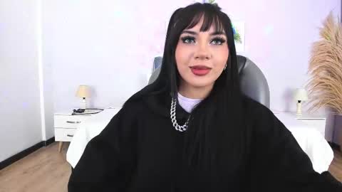 Snapshot of alisson__cortez chatting on 25, 10, 2025 alisson__cortez online show from 25, 10, 2025