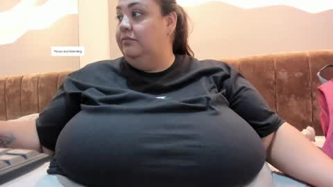 Snapshot of alisson_am chatting on 20, 4, 2026 Alisson online show from 20, 4, 2026
