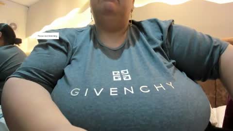 Snapshot of alisson_am chatting on 3, 6, 2026 Alisson online show from 3, 6, 2026