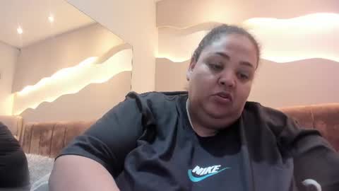 Snapshot of alisson_am chatting on 18, 6, 2026 Alisson online show from 18, 6, 2026