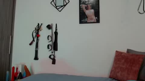 Snapshot of alissonbeckett chatting on 2, 12, 2024 Alisson Beckett online show from 2, 12, 2024