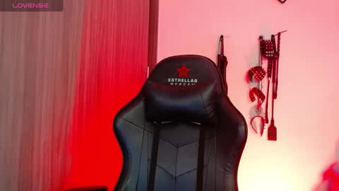 Snapshot of alissonbeckett chatting on 29, 1, 2025 Alisson Beckett online show from 29, 1, 2025