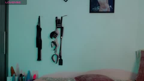 Snapshot of alissonbeckett chatting on 21, 2, 2025 Alisson Beckett online show from 21, 2, 2025