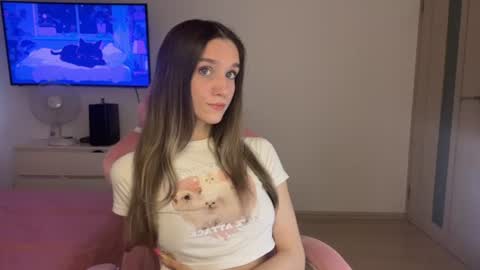 Snapshot of alisssa_s chatting on 9, 6, 2026 Alise online show from 9, 6, 2026