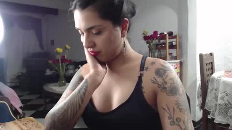 Snapshot of alix_beltran chatting on 10, 2, 2025 Alix online show from 10, 2, 2025