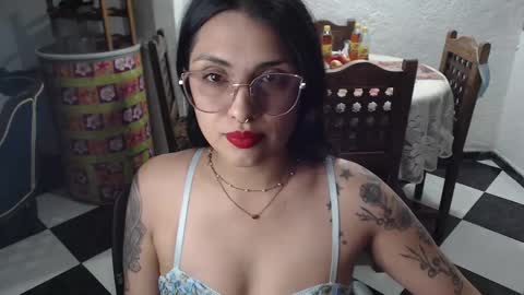 Snapshot of alix_beltran chatting on 27, 2, 2025 Alix online show from 27, 2, 2025