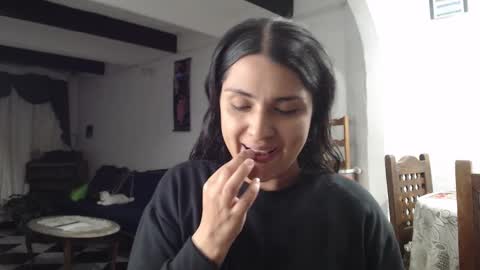 Snapshot of alix_beltran chatting on 3, 3, 2025 Alix online show from 3, 3, 2025