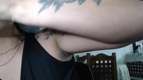 Snapshot of alix_beltran chatting on 12, 3, 2025 Alix online show from 12, 3, 2025