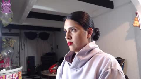 Snapshot of alix_beltran chatting on 17, 9, 2025 Alix online show from 17, 9, 2025