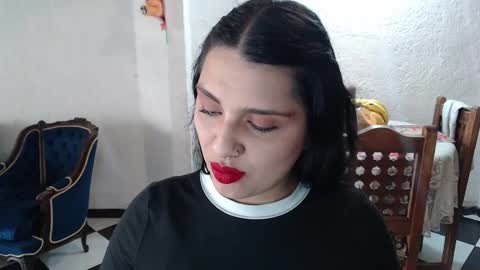 Snapshot of alix_beltran chatting on 19, 10, 2025 Alix online show from 19, 10, 2025