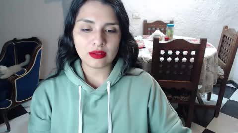 Snapshot of alix_beltran chatting on 1, 11, 2025 Alix online show from 1, 11, 2025