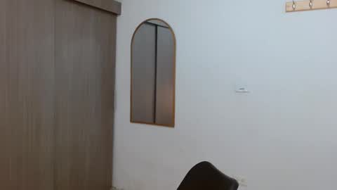 alix online show from 12, 11, 2025