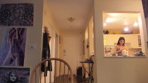 Alize Zaide online show from 20, 9, 2025