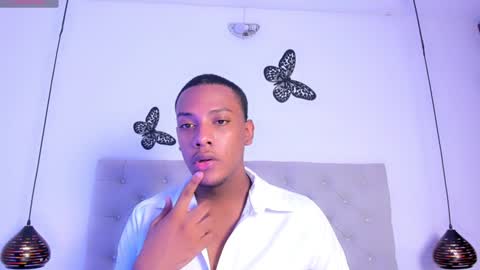 Snapshot of allan_ghersi02 chatting on 2, 12, 2024 Angel online show from 2, 12, 2024