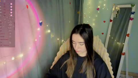 Snapshot of allana_dream chatting on 4, 3, 2025 Allana online show from 4, 3, 2025