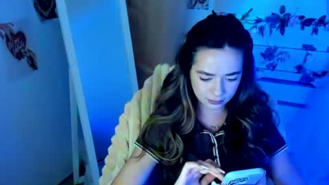 Snapshot of allana_dream chatting on 23, 6, 2026 Allana online show from 23, 6, 2026