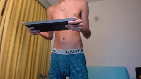 Snapshot of allangil chatting on 5, 1, 2025 Allan online show from 5, 1, 2025