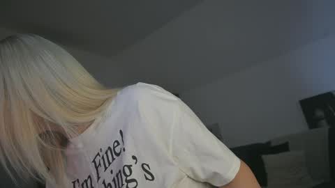 A day u didnt smile is a lost day online show from 27, 1, 2025