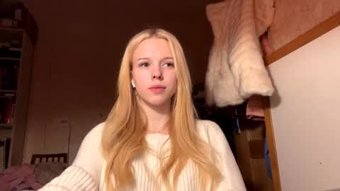 Lina online show from 25, 11, 2025