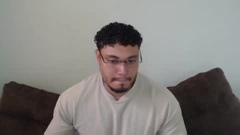 allen_ferrer10 online show from 8, 4, 2026