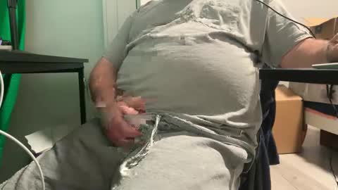 Allergictolove online show from 12, 1, 2025