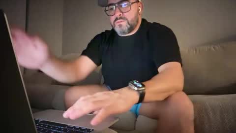 Allessandro online show from 8, 11, 2025