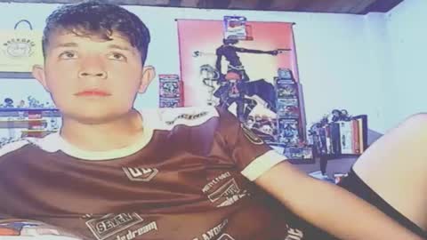 Snapshot of allex14141414xd chatting on 14, 12, 2025 allex14141414xd online show from 14, 12, 2025