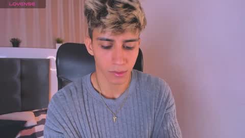 Snapshot of allexcano chatting on 25, 2, 2025 Allex online show from 25, 2, 2025