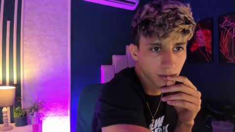 Snapshot of allexcano chatting on 5, 3, 2025 Allex online show from 5, 3, 2025