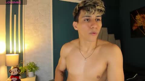 Snapshot of allexcano chatting on 8, 3, 2025 Allex online show from 8, 3, 2025