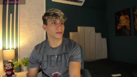 Snapshot of allexcano chatting on 9, 3, 2025 Allex online show from 9, 3, 2025