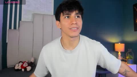 Snapshot of allexcano chatting on 16, 11, 2025 Allex online show from 16, 11, 2025