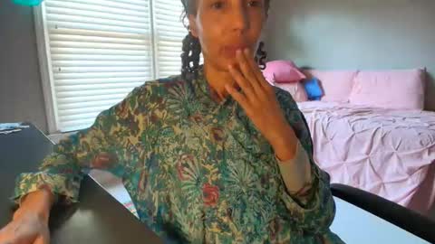 wishlist on bio online show from 1, 3, 2026