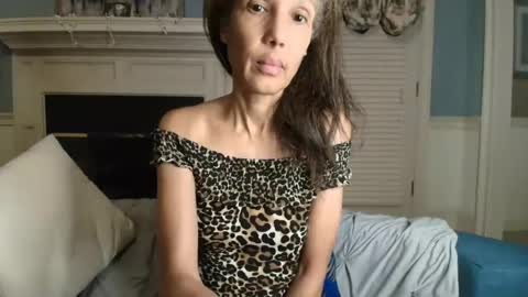 Snapshot of allgood4u chatting on 14, 7, 2026 wishlist on bio online show from 14, 7, 2026