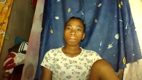 Snapshot of alliciax632770 chatting on 30, 11, 2025 alliciax632770 online show from 30, 11, 2025