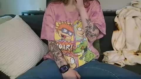 Snapshot of alliebearx chatting on 5, 5, 2026 alliebearx online show from 5, 5, 2026